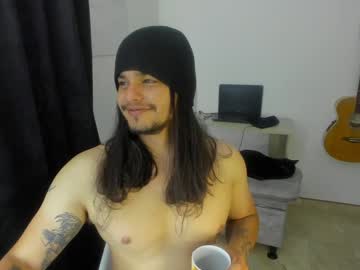 Loganhot22 Chaturbate stream image from January 11, 2025
