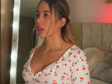 Millarousse1 Chaturbate stream image from January 11, 2025