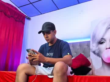 Pipe_320 Chaturbate stream image from January 11, 2025