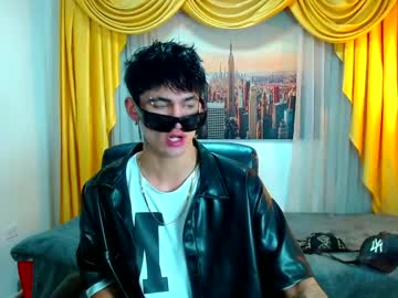 Bosshunteer Chaturbate stream image from January 11, 2025