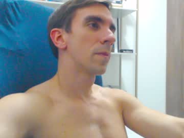 Gatosarado23 Chaturbate stream image from January 11, 2025