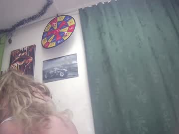 Kazsandrah Chaturbate stream image from January 11, 2025