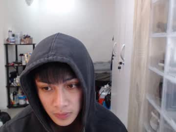 Princeadrianx Chaturbate stream image from January 11, 2025