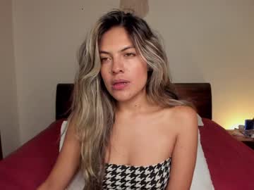 S_U_N_R_I_S_E_E Chaturbate stream image from January 11, 2025