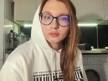 Sweet_Molly15 Chaturbate stream image from January 11, 2025