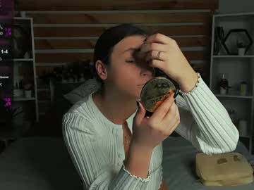 Tonya_Lamb Chaturbate stream image from January 11, 2025