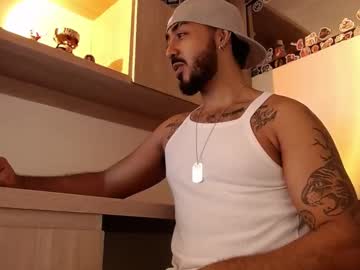 Bigdaddybx Chaturbate stream image from January 11, 2025