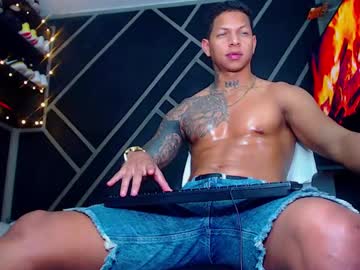 Drake_Jhonson08 Chaturbate stream image from January 11, 2025