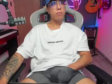 Granxarma Chaturbate stream image from January 11, 2025