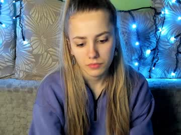 Maggiecake Chaturbate stream image from January 11, 2025
