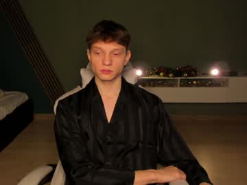 Romeo_Mercy Chaturbate stream image from January 11, 2025