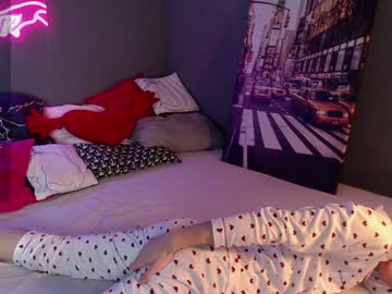 Adrian_Di Chaturbate stream image from January 11, 2025