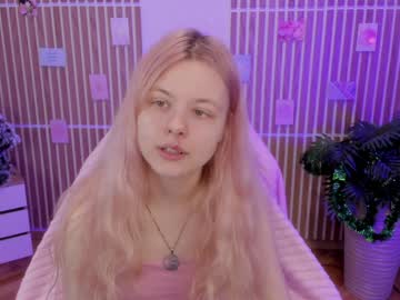 Eleanorcain Chaturbate stream image from January 11, 2025