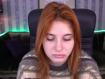 Emilyfoxxi Chaturbate stream image from January 11, 2025