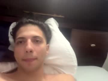 Titto213 Chaturbate stream image from January 11, 2025
