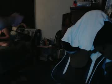 1hotcouple2c Chaturbate stream image from January 11, 2025