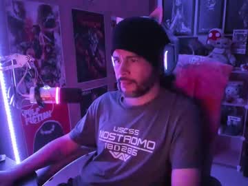 Aostuffs Chaturbate stream image from January 11, 2025