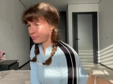 Gracefulcharm_ Chaturbate stream image from January 11, 2025