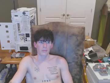 Monmel222 Chaturbate stream image from January 11, 2025