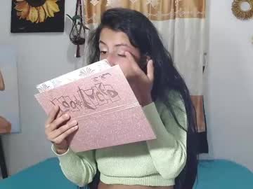 Yemaya_28 Chaturbate stream image from January 11, 2025