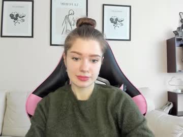 Dazdrasmigdasue Chaturbate stream image from January 11, 2025