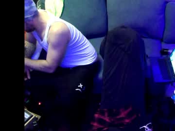 Eandj8786 Chaturbate stream image from January 11, 2025