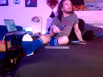 Goldxxxstar Chaturbate stream image from January 11, 2025