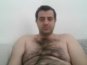 Handsome031 Chaturbate stream image from January 11, 2025