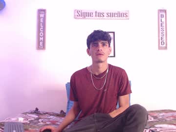 Harrythomson1 Chaturbate stream image from January 11, 2025