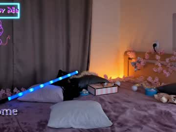 Luciclowning Chaturbate stream image from January 11, 2025