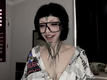 Nananevaeragain Chaturbate stream image from January 11, 2025