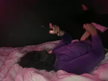 Sissycumshooter420 Chaturbate stream image from January 11, 2025