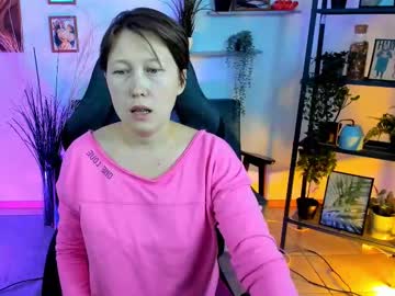 Ladymishael Chaturbate stream image from January 11, 2025