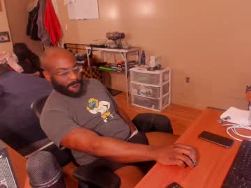 Mrchuckdailyxxx Chaturbate stream image from January 11, 2025