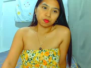 Sweetlovelyasian Chaturbate stream image from January 11, 2025