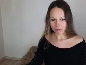 Angelslive99 Chaturbate stream image from January 11, 2025