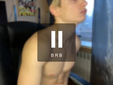 Eevee52 Chaturbate stream image from January 11, 2025
