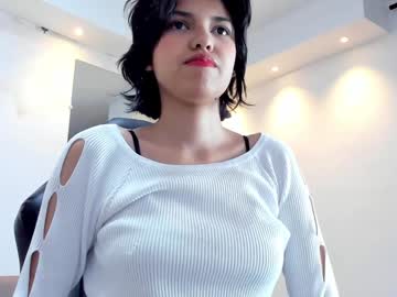 Emilie_Ann Chaturbate stream image from January 11, 2025