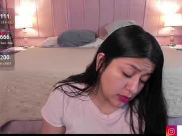 Grace77_ Chaturbate stream image from January 11, 2025