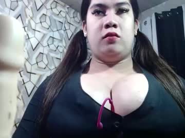 Hugecockpaula Chaturbate stream image from January 11, 2025
