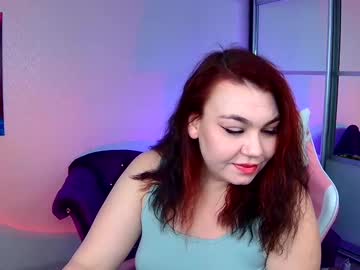 Lilumytrend Chaturbate stream image from January 11, 2025
