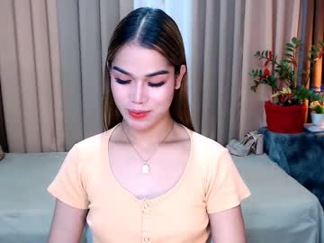 Ezrahollywood Chaturbate stream image from January 11, 2025