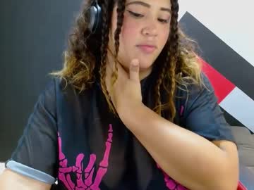 I_Am_Yours1 Chaturbate stream image from January 11, 2025