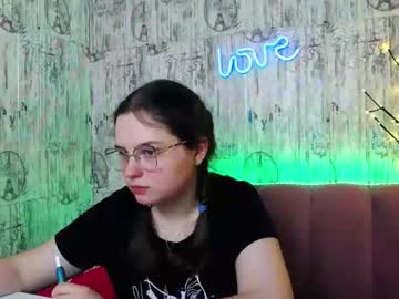 Sophiedreamss Chaturbate stream image from January 11, 2025