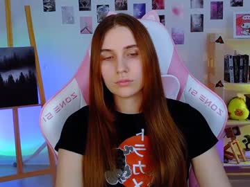 Alicecharmy Chaturbate stream image from January 11, 2025