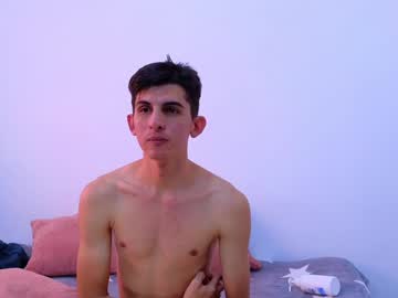 Dianayleo Chaturbate stream image from January 11, 2025