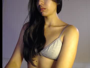 Meg4nmiau Chaturbate stream image from January 11, 2025