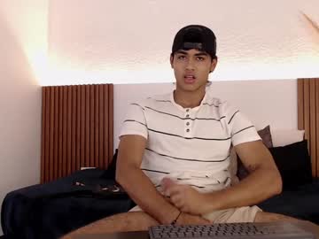 Zander_2120 Chaturbate stream image from January 11, 2025