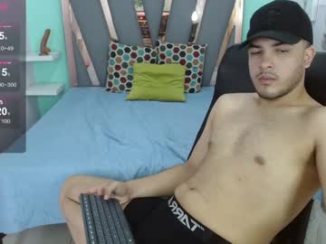 Andrew_Brownn_ Chaturbate stream image from January 11, 2025