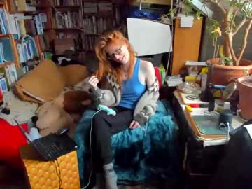 Jenovakitty Chaturbate stream image from January 11, 2025